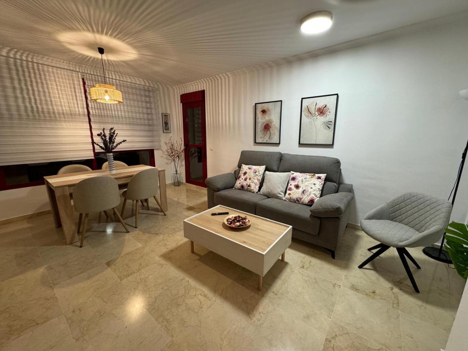 Apartamento Malaga Estacion Ave Playa Exterior foto